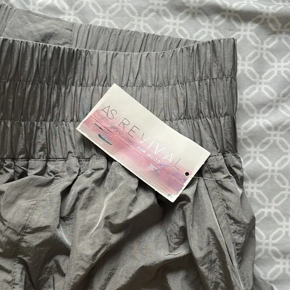 NEW WITH TAGS. ALDTERD STATE SHORTS. NEVER WORN - Picture 2 of 4